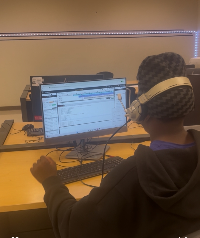 Student using Earsketch to create a remix. 